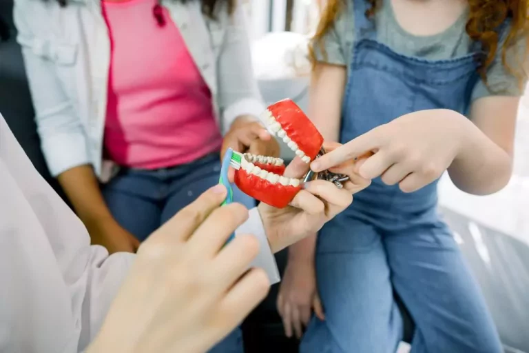 Consejos clave para cuidar la salud bucal infantil desde el primer diente